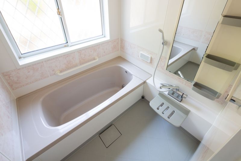 Cost of Bathtub Refinishing in Wheat Ridge, CO